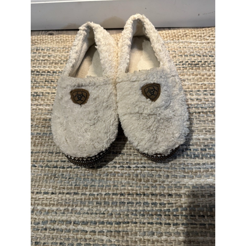 Ariat Cream Snuggle Slippers 6.5-7